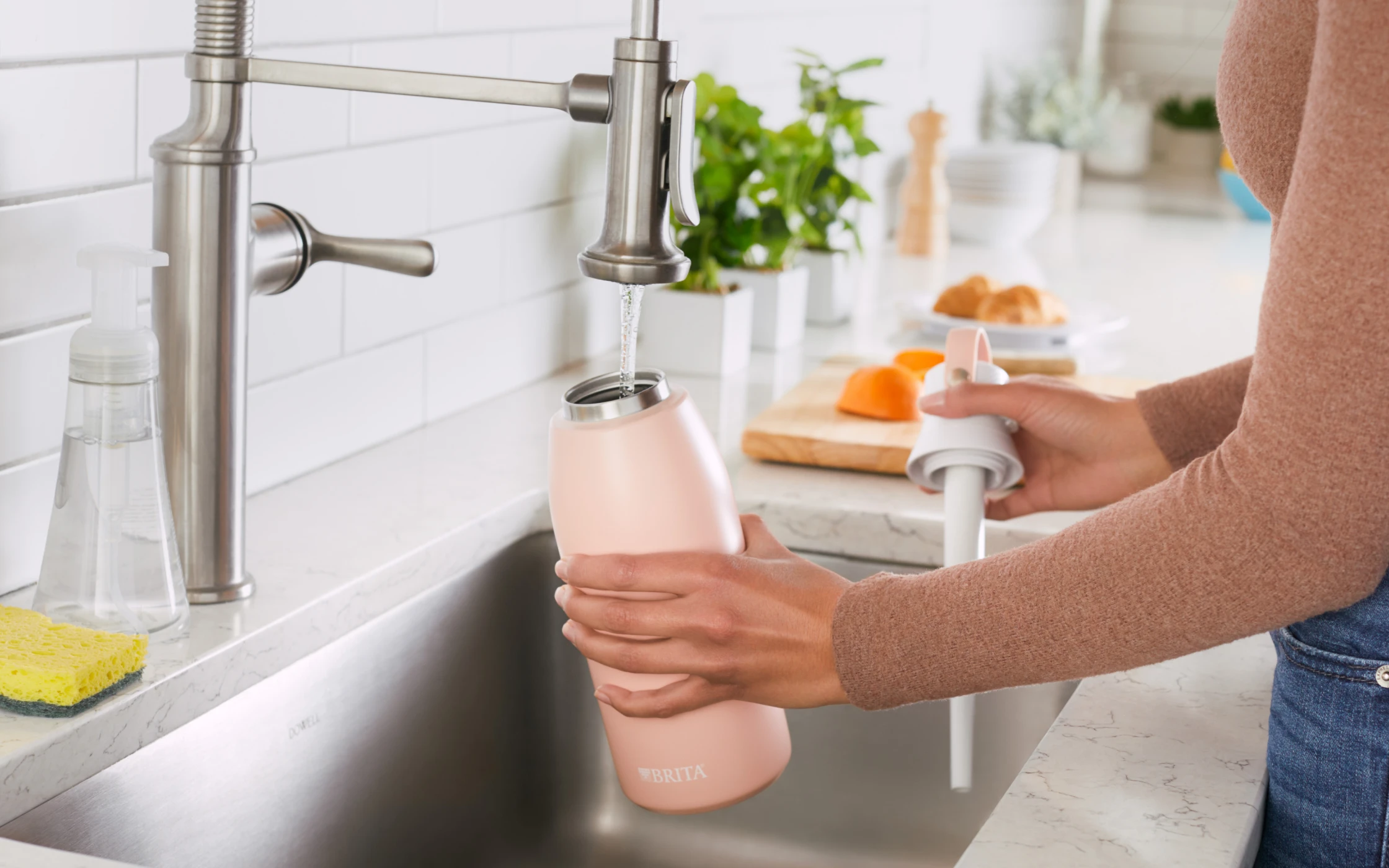 Brita Premium Filtering Water Bottle - Stainless Steel, 32oz - Rose - Image 3