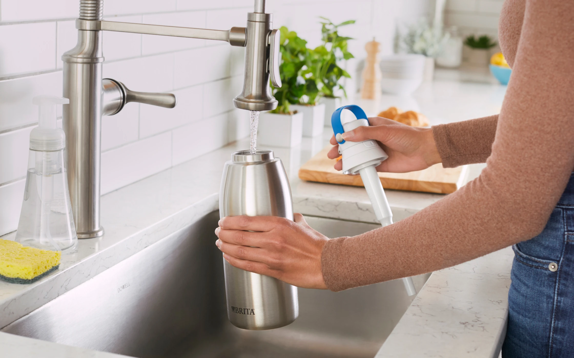 Brita Premium Filtering Water Bottle - Stainless Steel, 32oz - Stainless Steel - Image 3